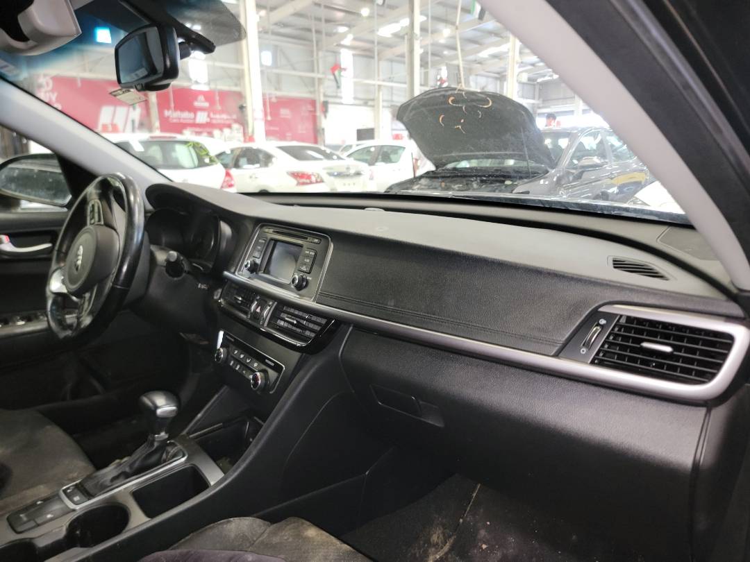 2017 KIA OPTIMA — 186996 KM — Lot 90395 - Marhaba Auctions Used Cars - Image 5