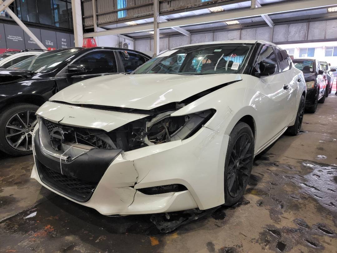 2018 NISSAN MAXIMA — 158100 Miles — Lot 40899747 — Main - Marhaba Auctions Used Cars - Image 5