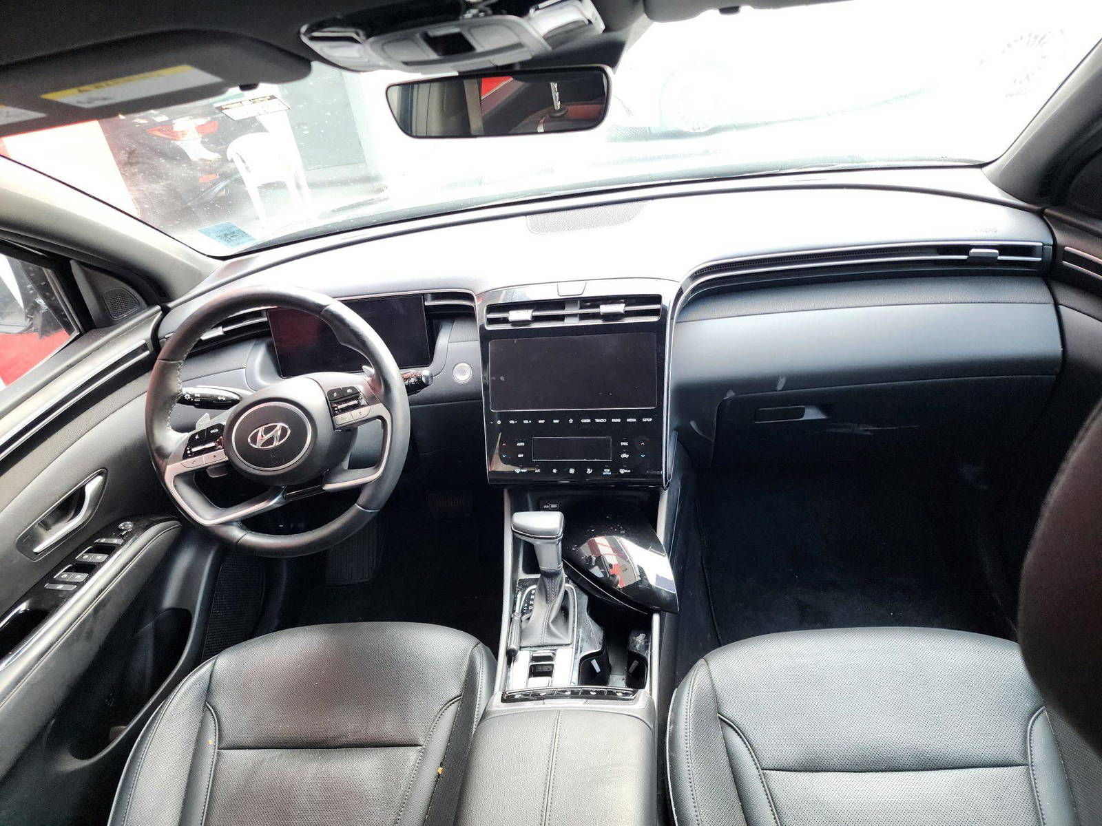2022 HYUNDAI SANTA CRUZ SEL — 15441 Miles — Lot 65475824 — Al Quoz - Marhaba Auctions Used Cars - Image 8