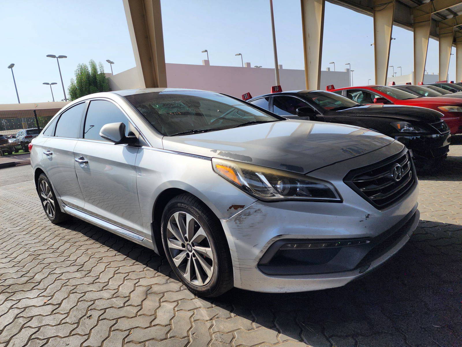2017 HYUNDAI SONATA — 187 968 Miles — Lot H472028 — Main - Marhaba Auctions Used Cars - Image 4