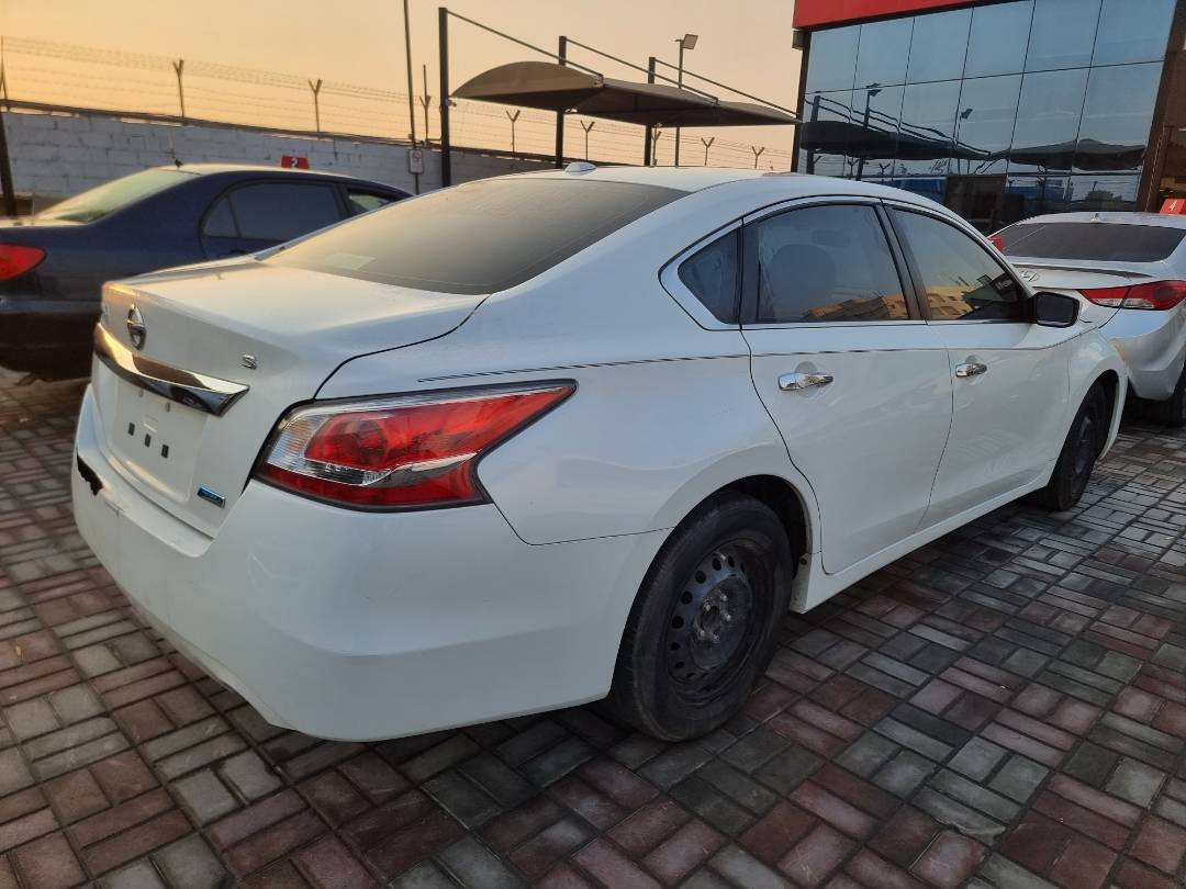 2014 NISSAN ALTIMA — 190690 Miles — Lot 2154287 — Main - Marhaba Auctions Used Cars - Image 4