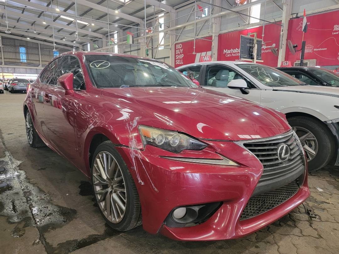 2014 LEXUS IS 250 — 194158 Miles — Lot 25197 — Souq - Marhaba Auctions Used Cars - Image 4