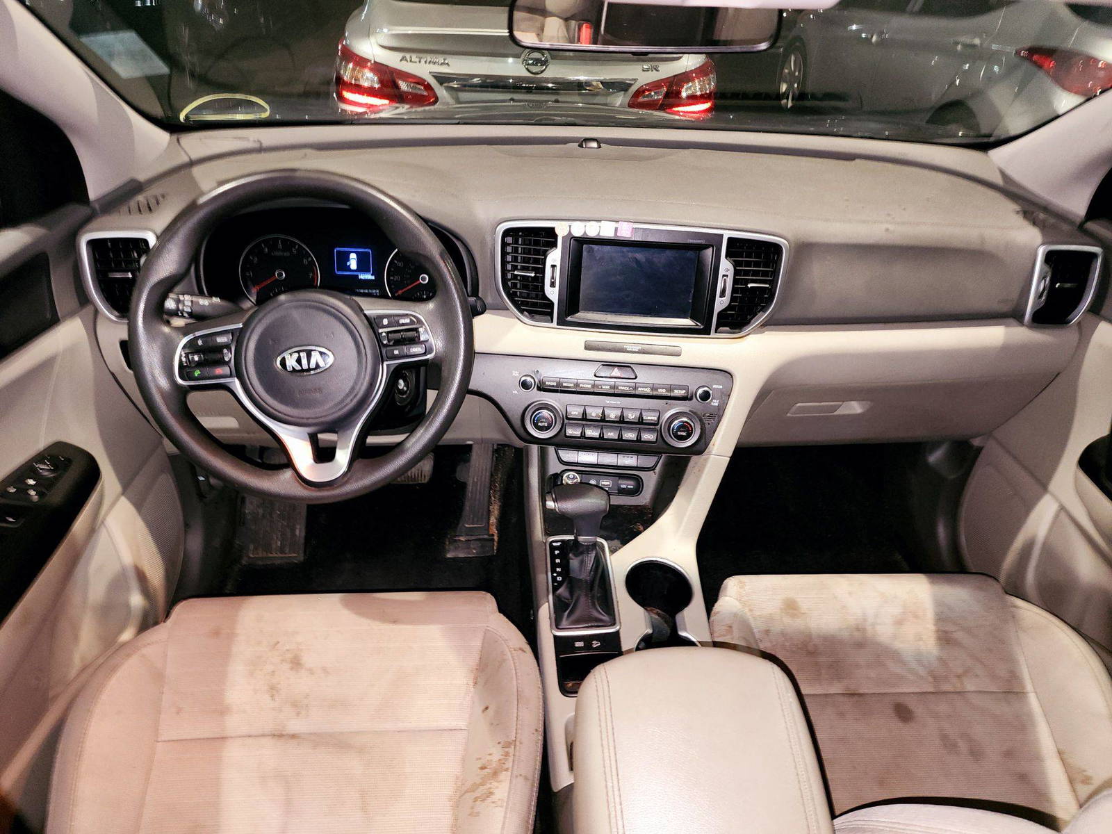 2019 KIA SPORTAGE — 142998 Miles — Lot 63812434 — Souq - Marhaba Auctions Used Cars - Image 7