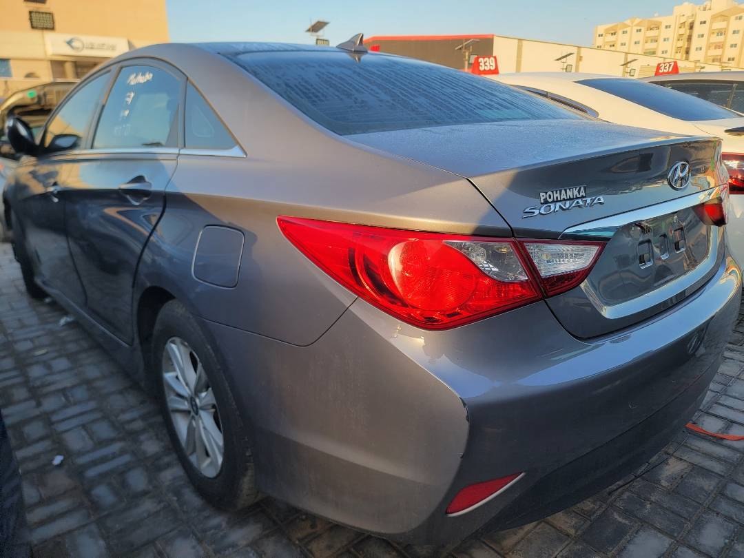 2014 HYUNDAI SONATA — 123725 Miles — Lot 37336215 - Marhaba Auctions Used Cars - Image 3