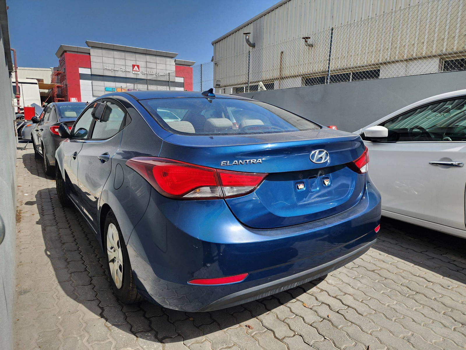 2016 HYUNDAI ELANTRA — 232557 Miles — Lot 84757134 — Al Quoz - Marhaba Auctions Used Cars - Image 6