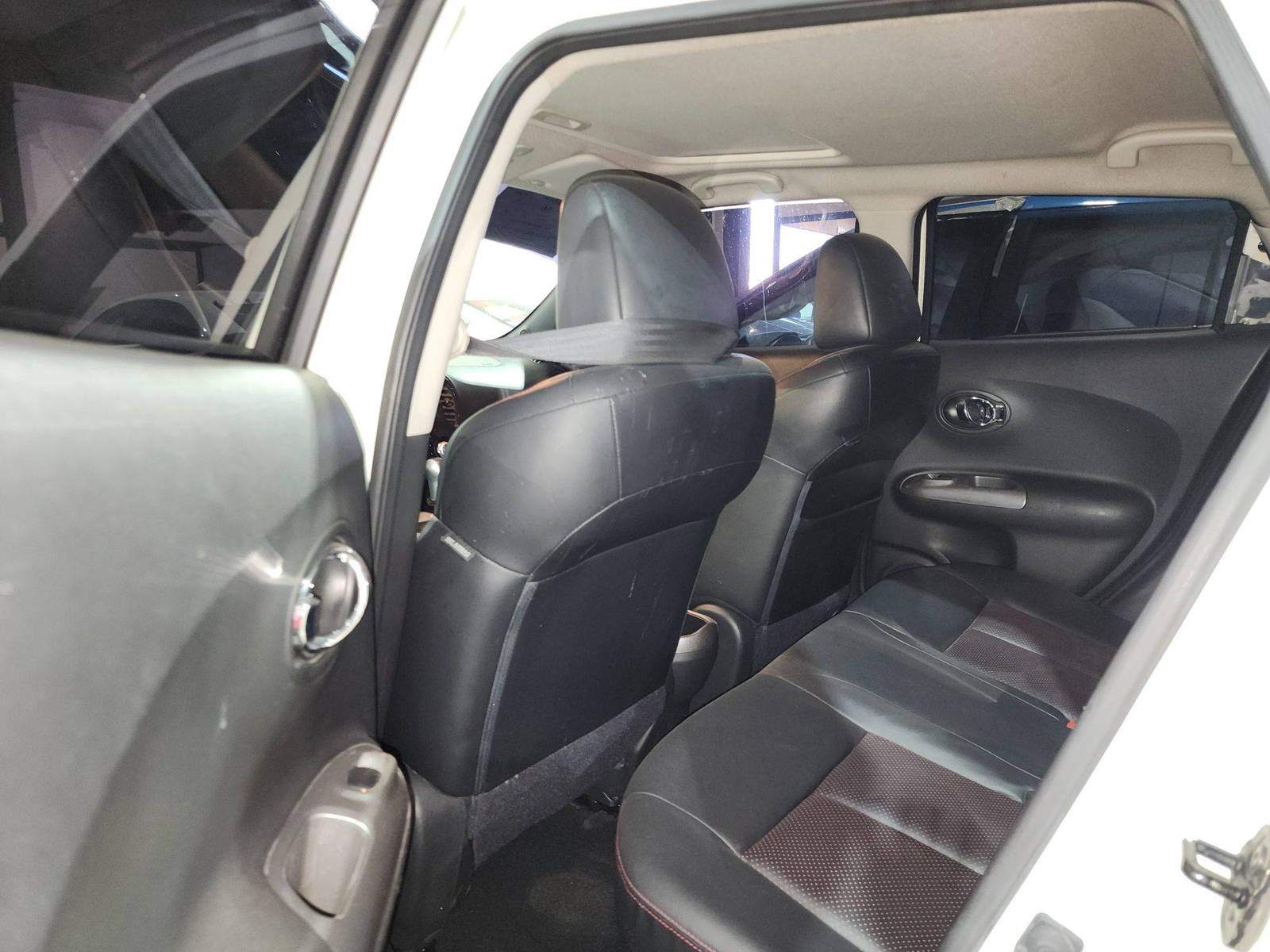 2012 NISSAN JUKE — 121950 Miles — Lot 3399389 — Al Quoz - Marhaba Auctions Used Cars - Image 7