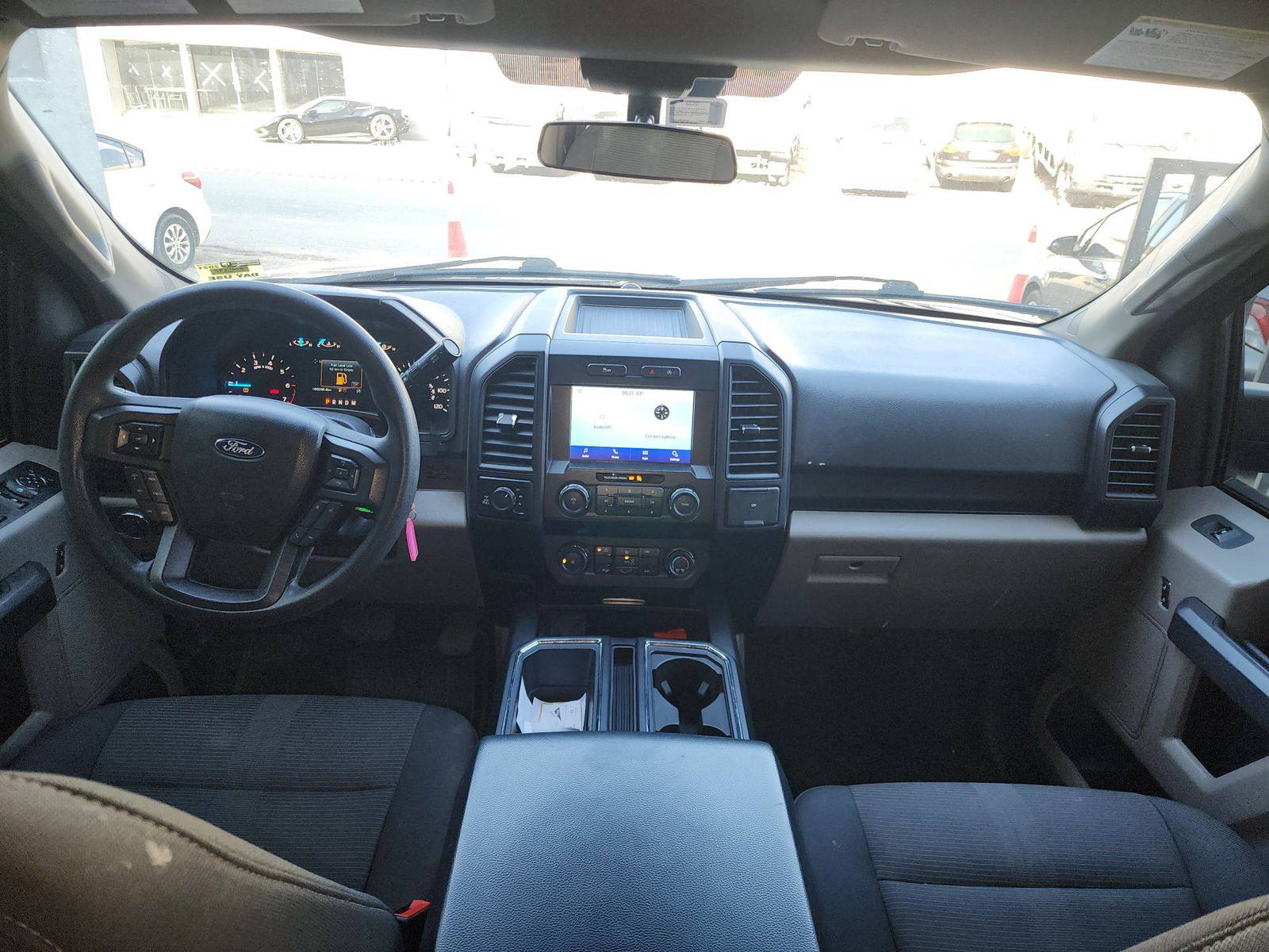 2020 FORD F150 — 68286 KM — Lot 28877 — Al Quoz - Marhaba Auctions Used Cars - Image 7