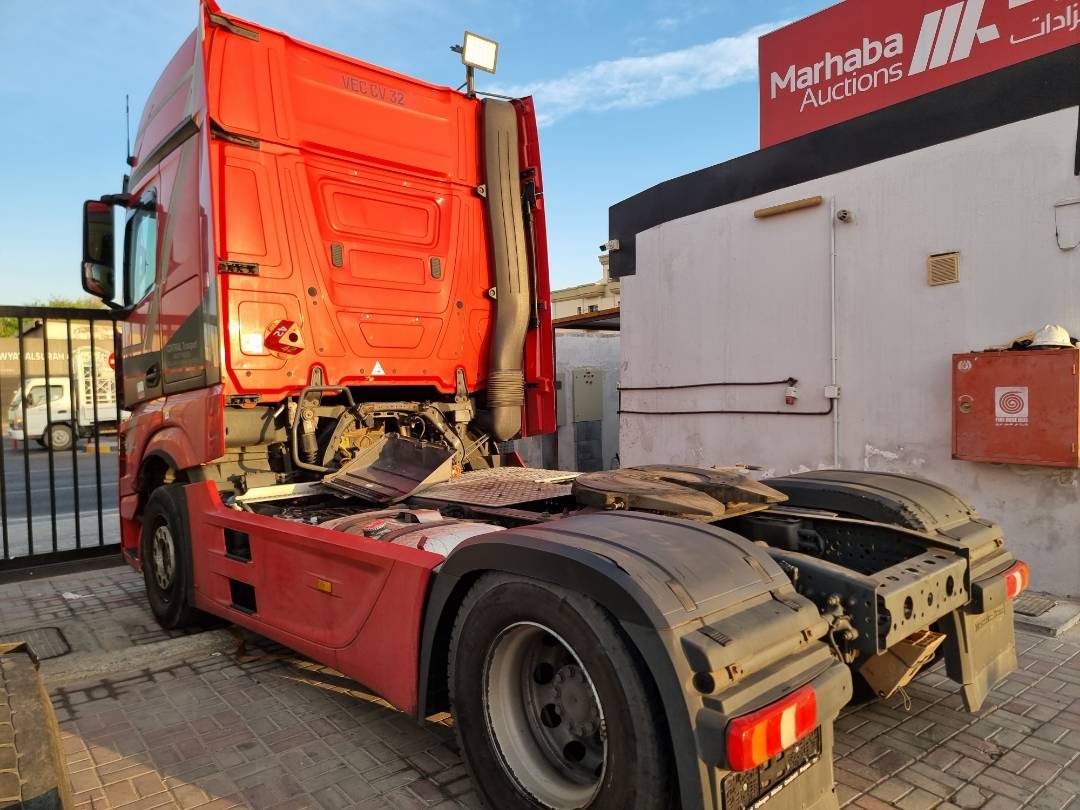 2014 MERCEDES BENZ ACTROS — 957635 KM — Lot 858972 — Main - Marhaba Auctions Used Cars - Image 5