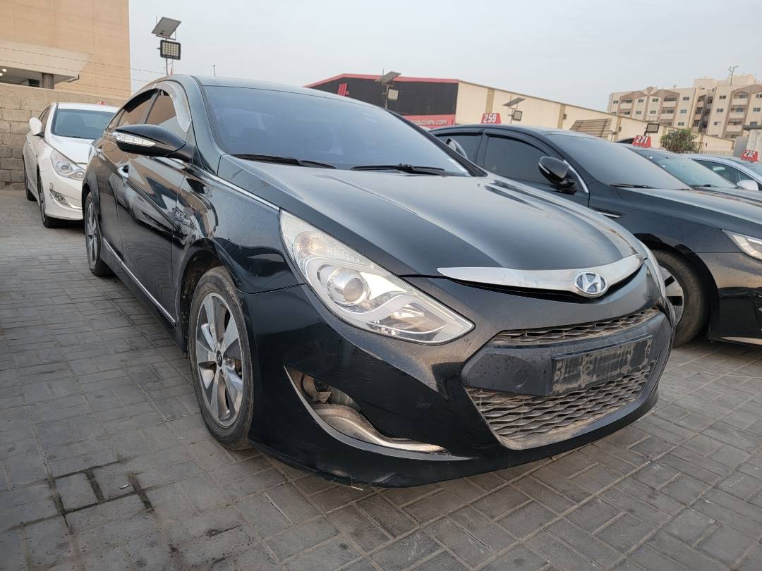 HYUNDAI SONATA 2012 - Marhaba Auction Used Cars - Image 4