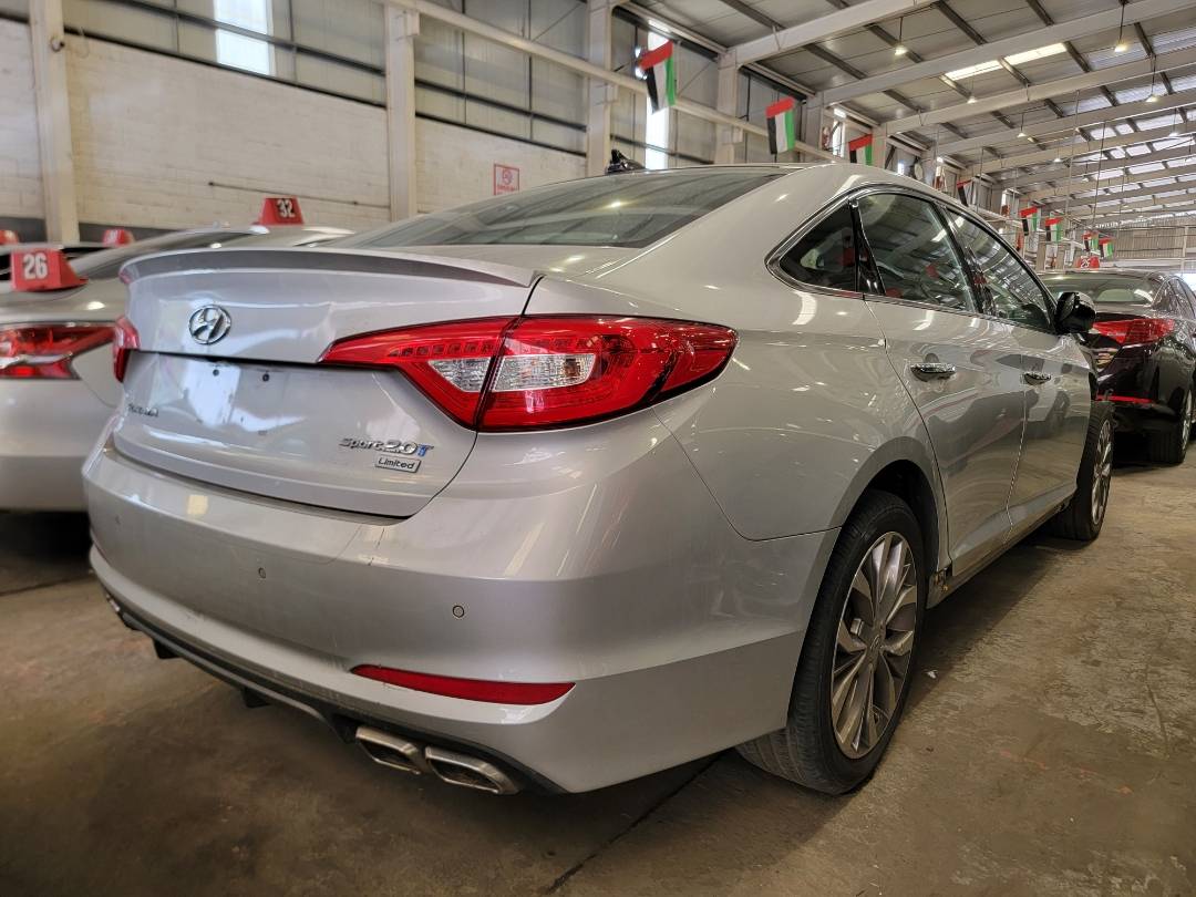 2015 HYUNDAI SONATA — 141850 Miles — Lot B3FH172670 — Main - Marhaba Auctions Used Cars - Image 3