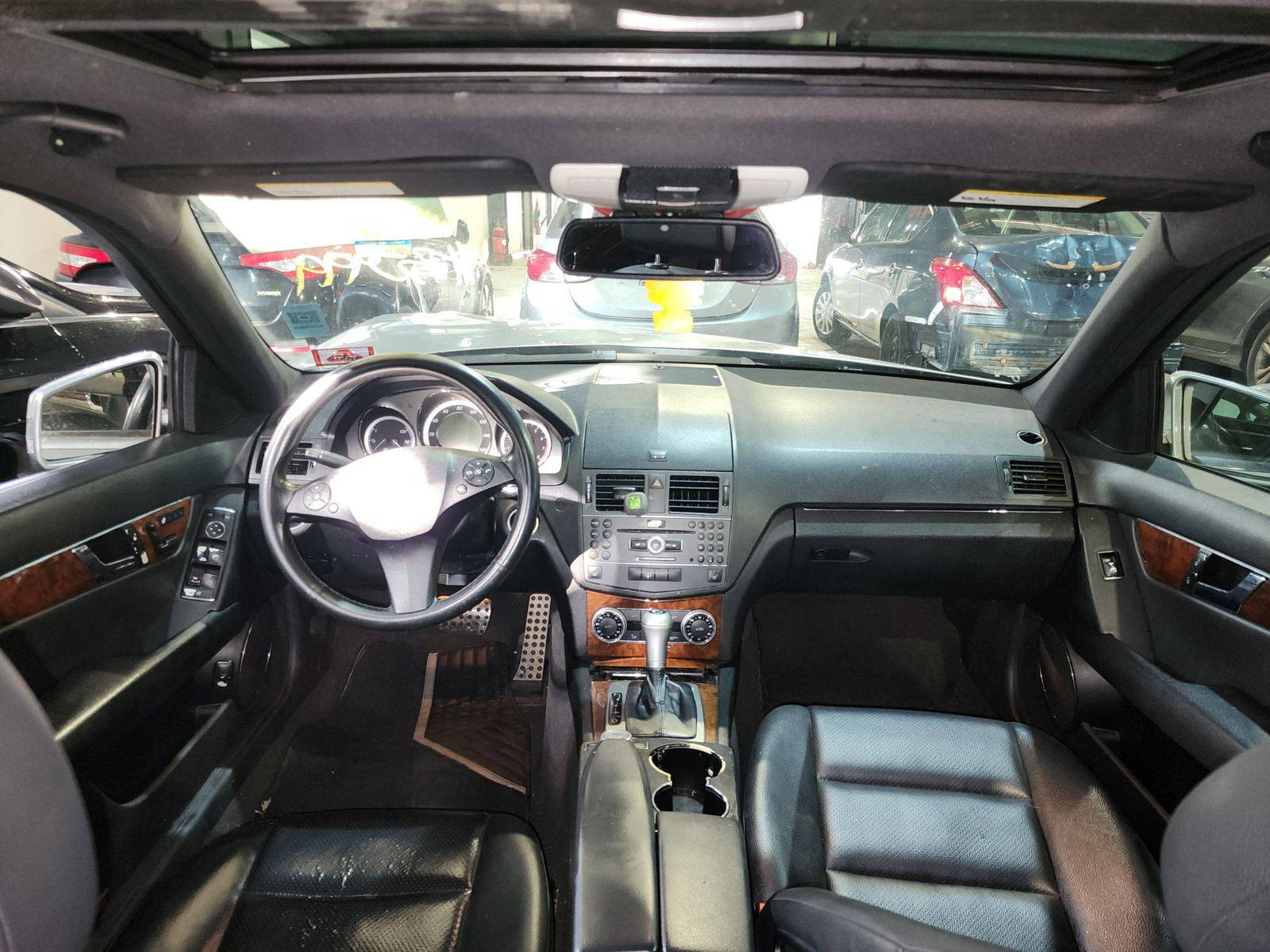 MERCEDES BENZ C300 2011 - Marhaba Auction Used Cars - Image 8