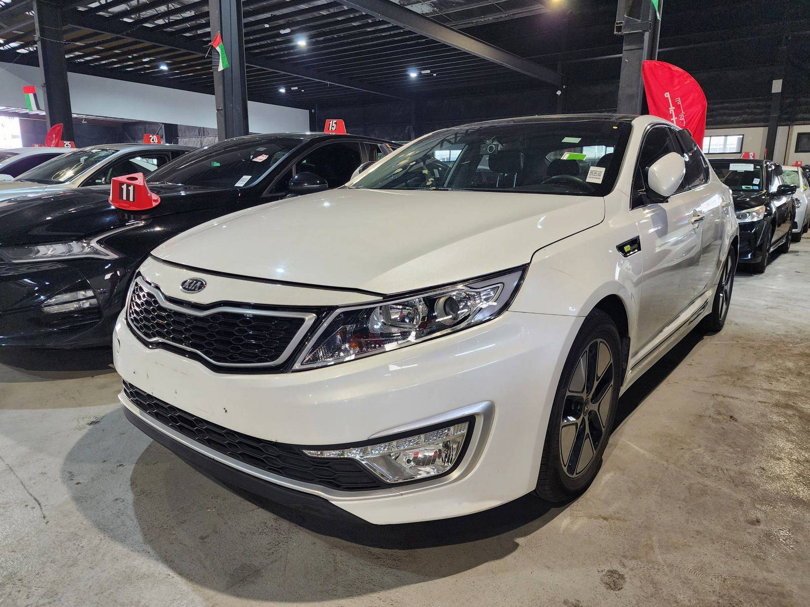 2013 KIA K5 — 232991 KM — Lot 13447 — Al Quoz - Marhaba Auctions Used Cars - Image 3