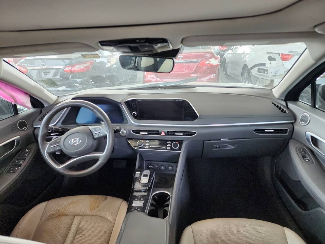 2020 HYUNDAI SONATA — 49355 Miles — Lot 28LH008201 — Souq - Marhaba Auctions Used Cars - Image 8