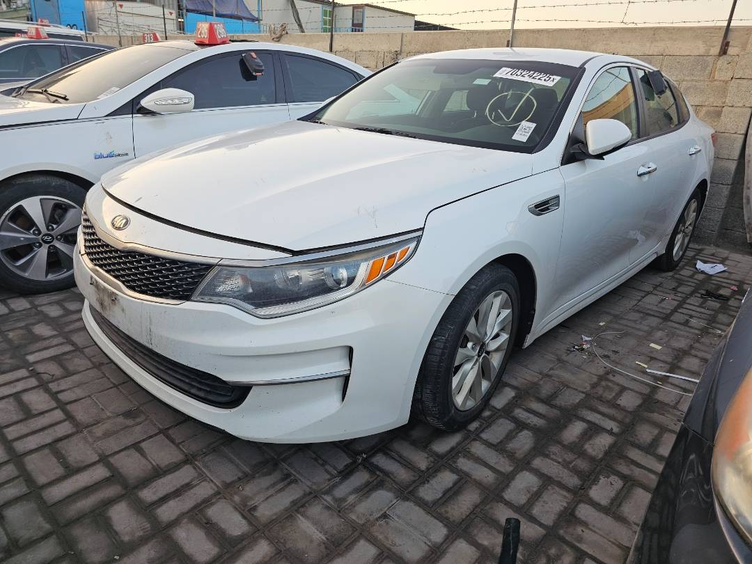 2017 KIA OPTIMA — 200636 Miles — Lot 70324225 — Souq - Marhaba Auctions Used Cars - Image 3