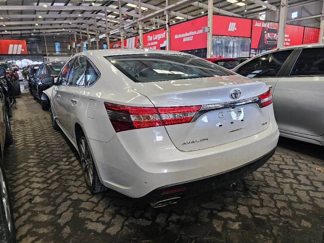 TOYOTA AVALON