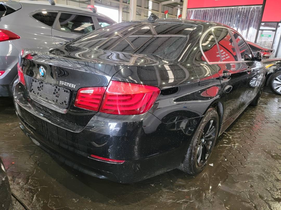 2012 BMW 520I — 153048 KM — Lot W28501 — Main - Marhaba Auctions Used Cars - Image 3