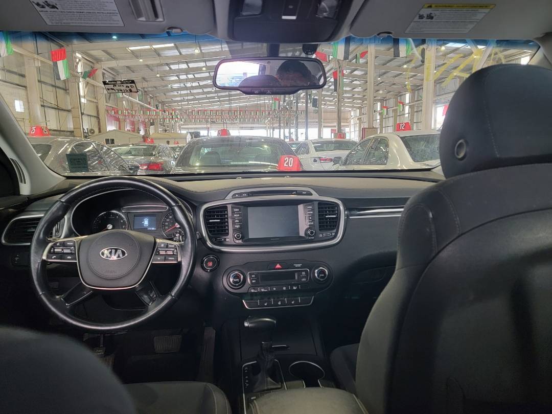 2019 KIA SORENTO — 174168 KM — Lot 80064574 — Main - Marhaba Auctions Used Cars - Image 8