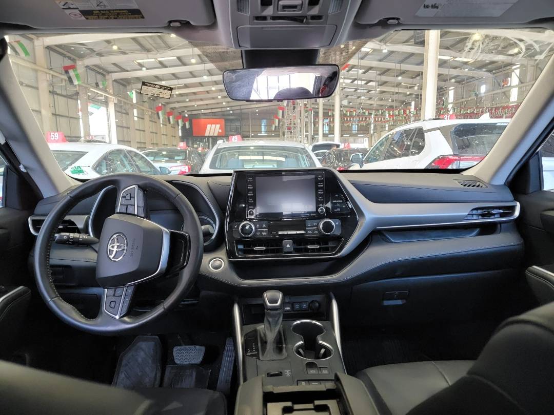 2021 TOYOTA HIGHLANDER — 48181 Miles — Lot MS049607 — Main - Marhaba Auctions Used Cars - Image 8