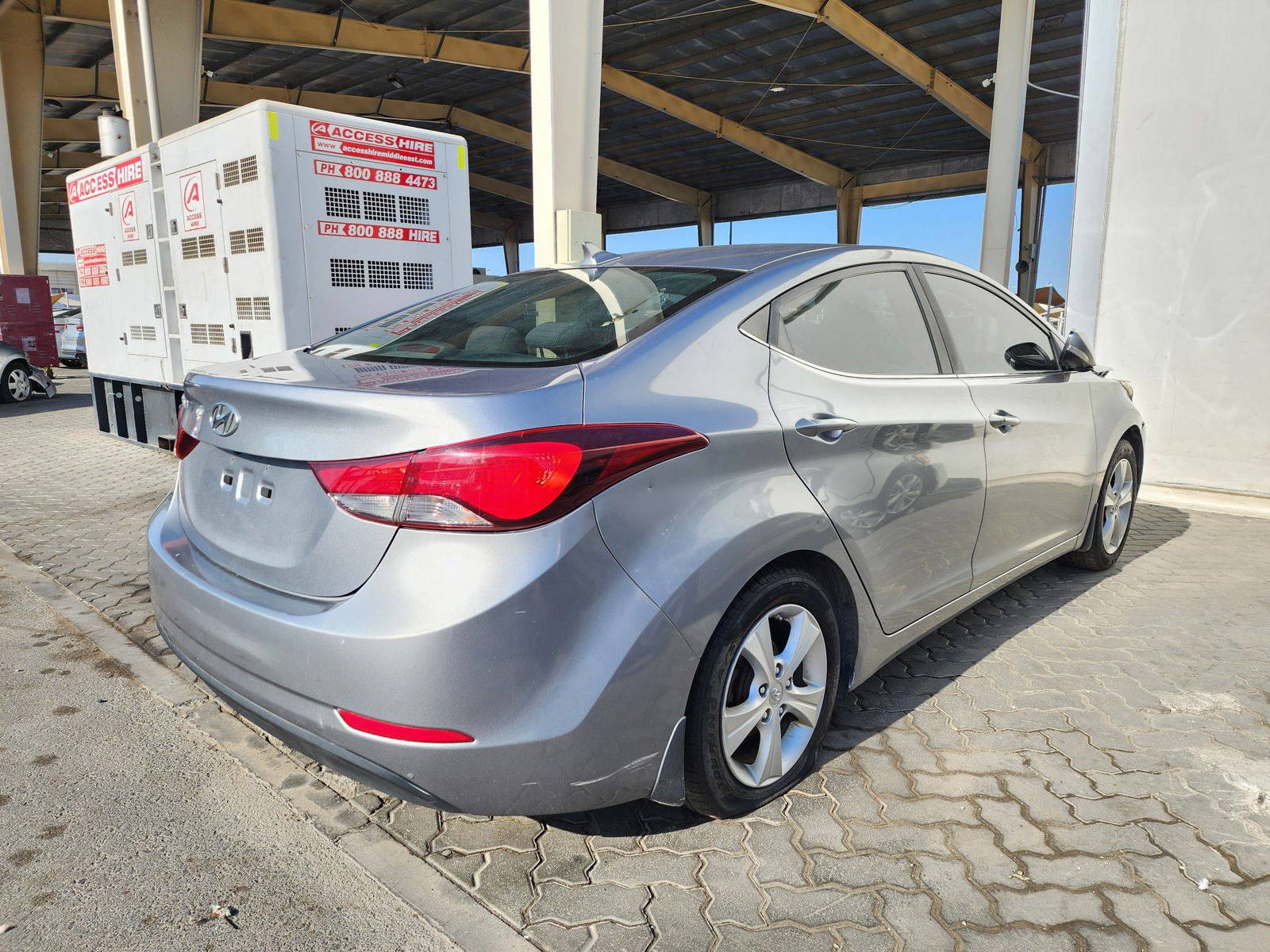 2016 HYUNDAI ELANTRA — 239309 Miles — Lot GU487140 — Souq - Marhaba Auctions Used Cars - Image 3