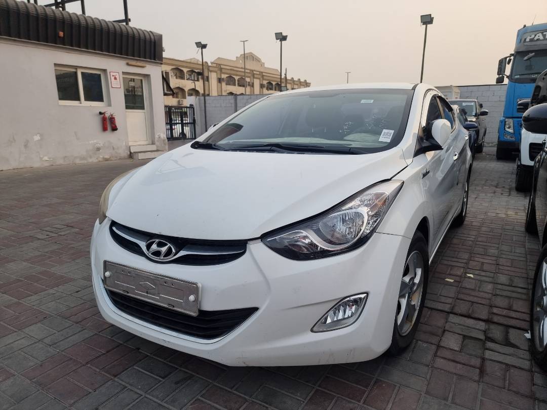 2012 HYUNDAI AVANTE — 141225 KM — Lot 215478 — Ind. 12 - Marhaba Auctions Used Cars - Image 3