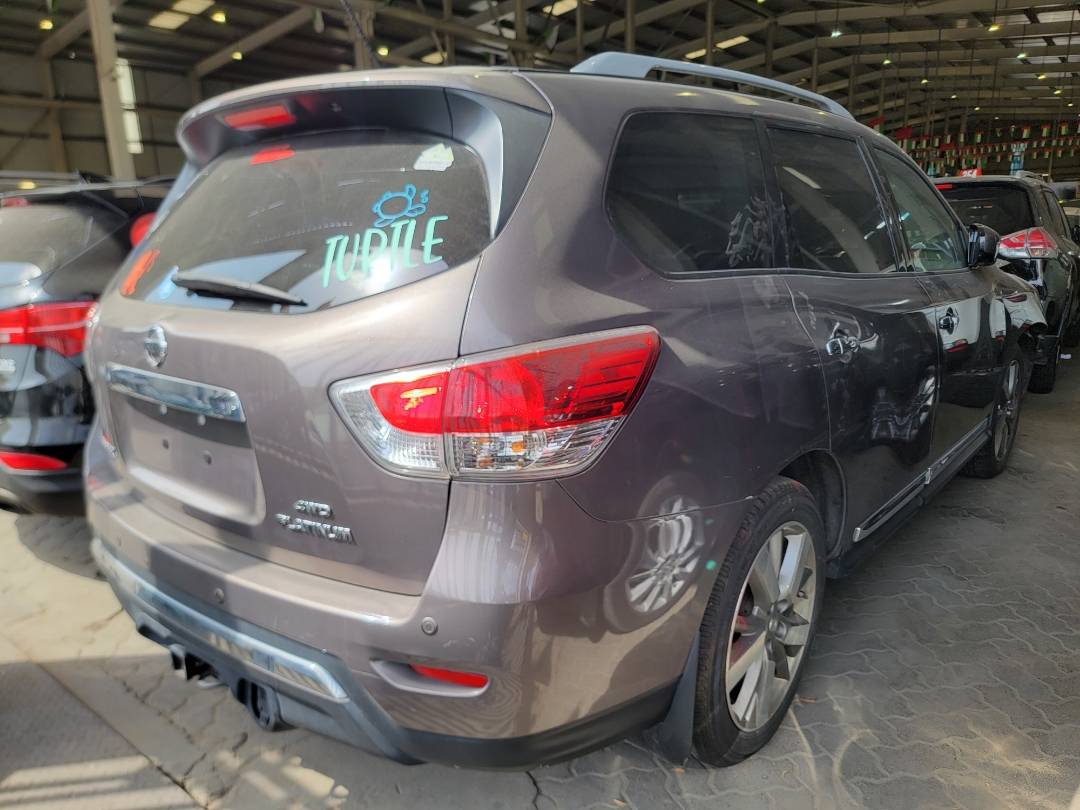 2014 NISSAN PATHFINDER — 234077 Miles — Lot C726684 — Main - Marhaba Auctions Used Cars - Image 3