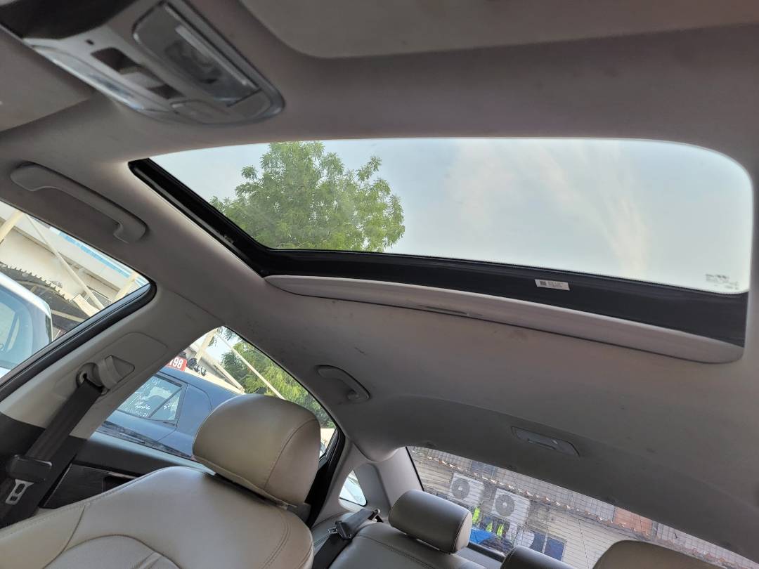2018 HYUNDAI SONATA — 205558 Miles — Lot H720337 — Main - Marhaba Auctions Used Cars - Image 9