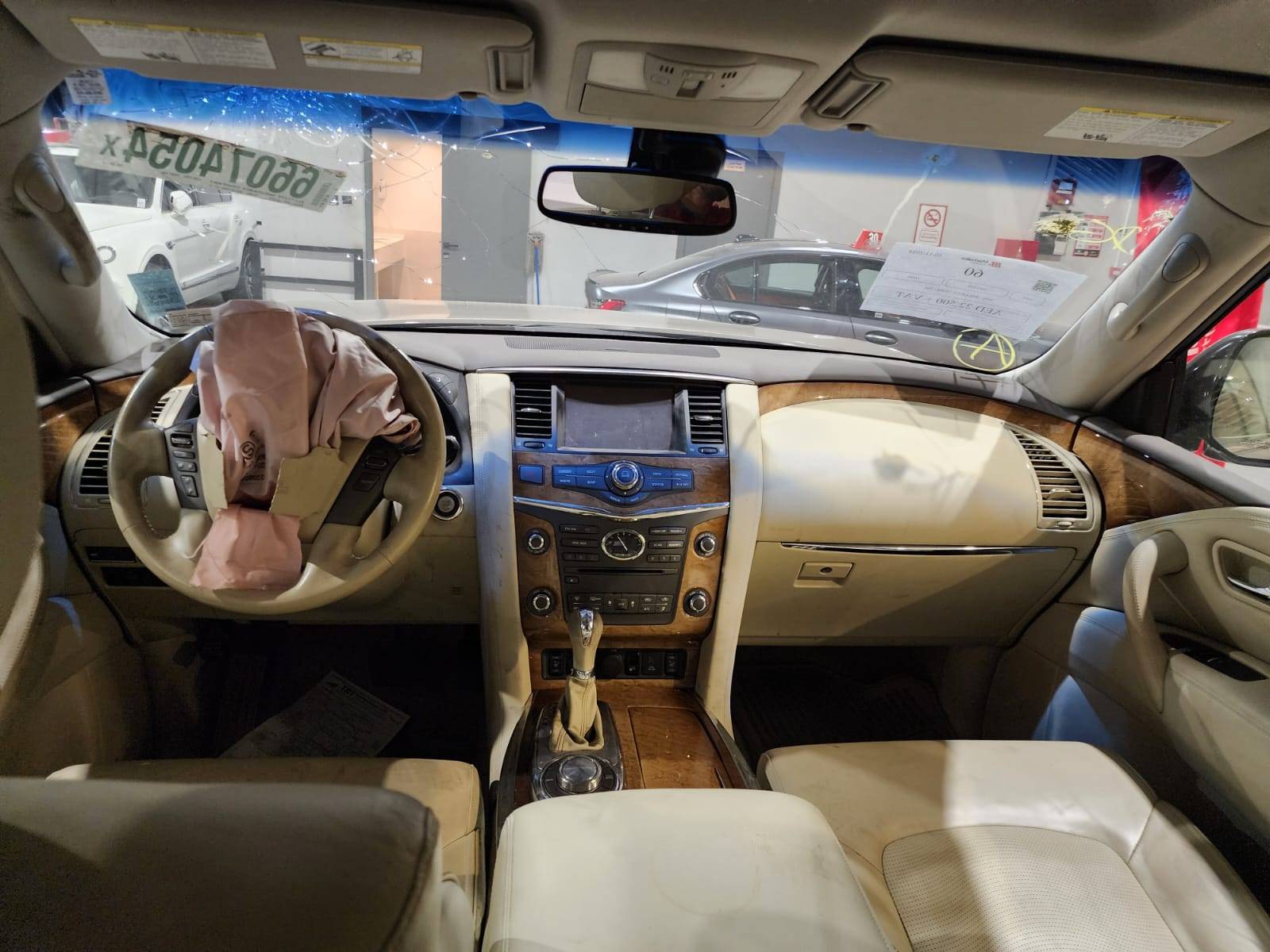 2014 INFINITI QX80 — 116316 Miles — Lot 66074054 — Al Quoz - Marhaba Auctions Used Cars - Image 8