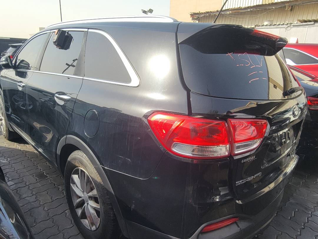 KIA SORENTO 2018 - Marhaba Auction Used Cars - Image 4