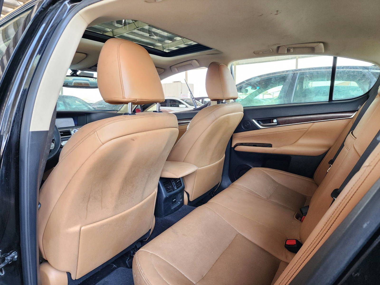 2013 LEXUS GS 350 — 115755 Miles — Lot D5006072 — Souq - Marhaba Auctions Used Cars - Image 6