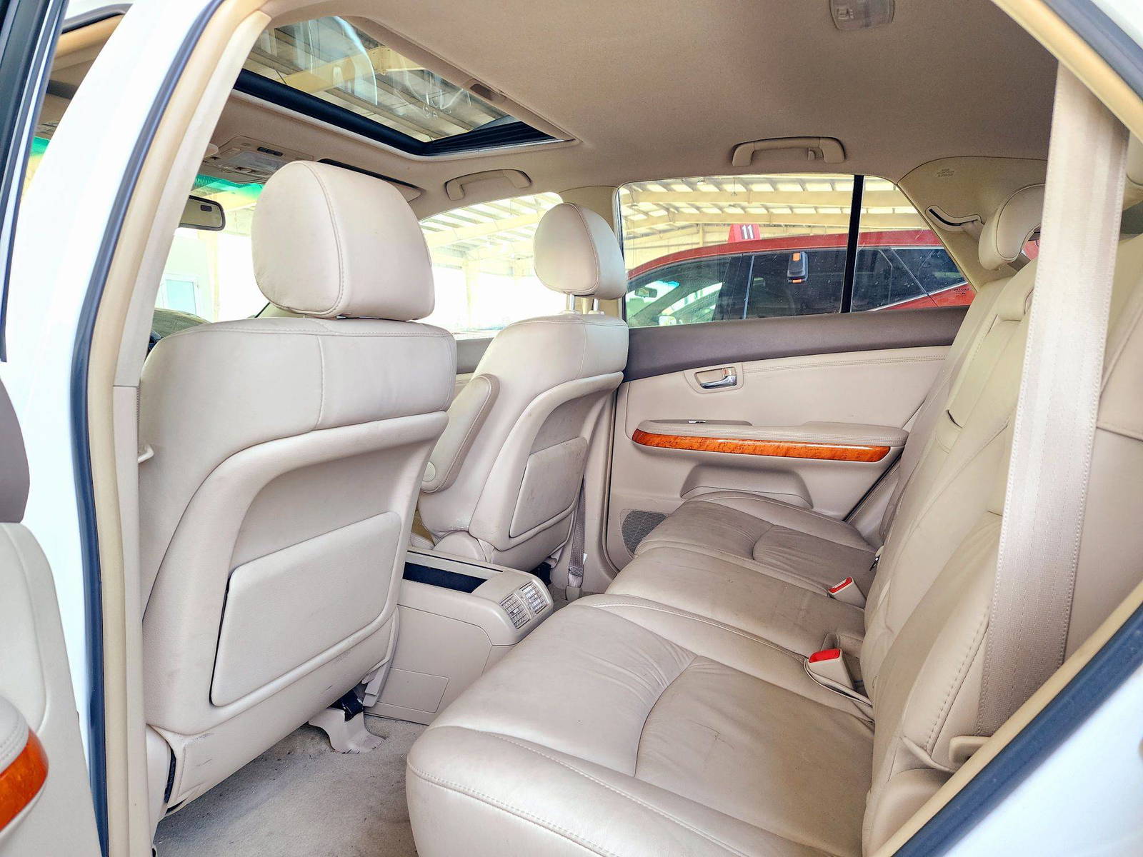 2008 LEXUS RX 350 — 156321 Miles — Lot 72061914 — Souq - Marhaba Auctions Used Cars - Image 6