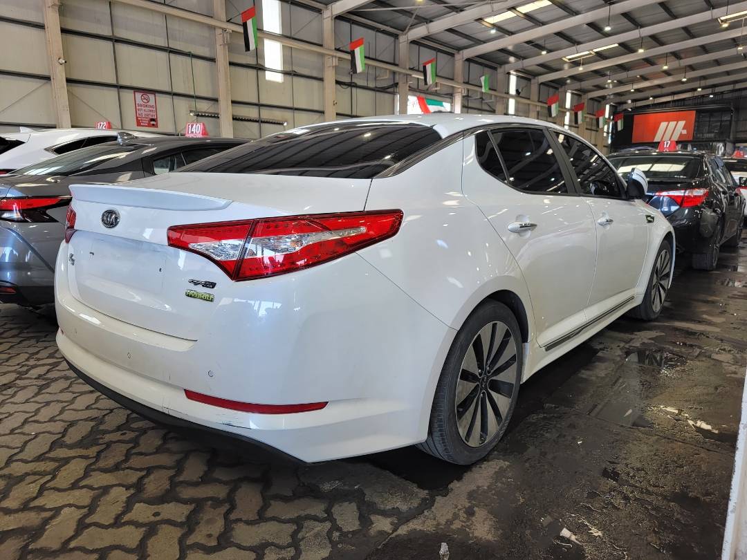 2013 KIA K5 — 186797 KM — Lot 019332 — Main - Marhaba Auctions Used Cars - Image 3
