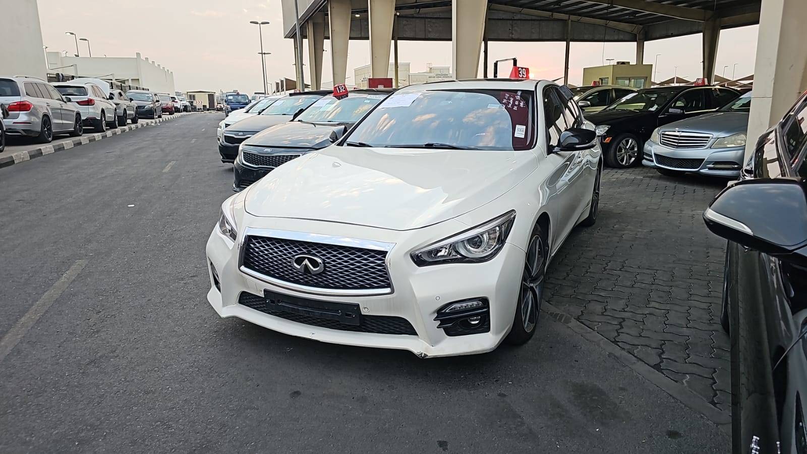 2016 INFINITI Q50 — 64826 KM — Lot M560193 — Souq - Marhaba Auctions Used Cars - Image 3