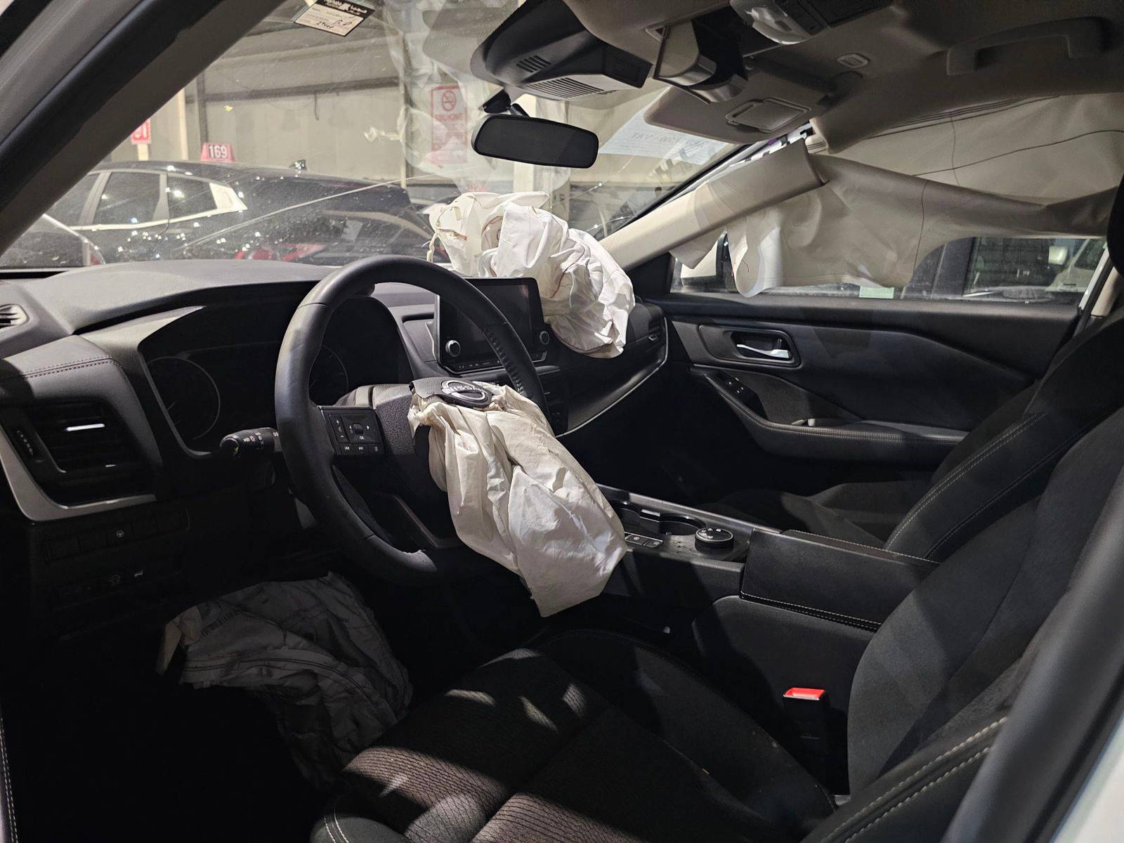 NISSAN ROGUE 2025 - Marhaba Auction Used Cars - Image 8