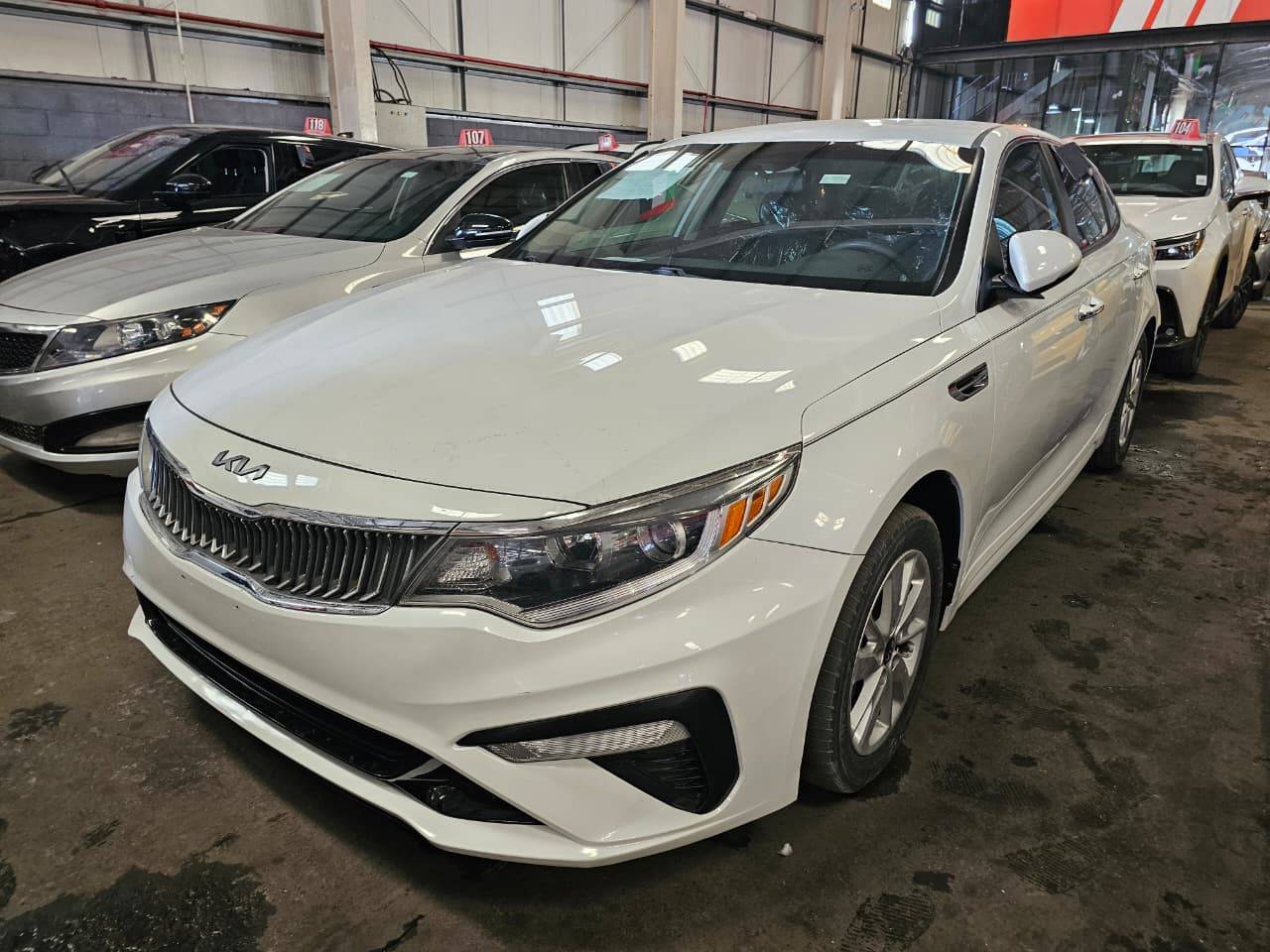 2018 KIA OPTIMA — 203044 Miles — Lot 207893 — Main - Marhaba Auctions Used Cars - Image 3