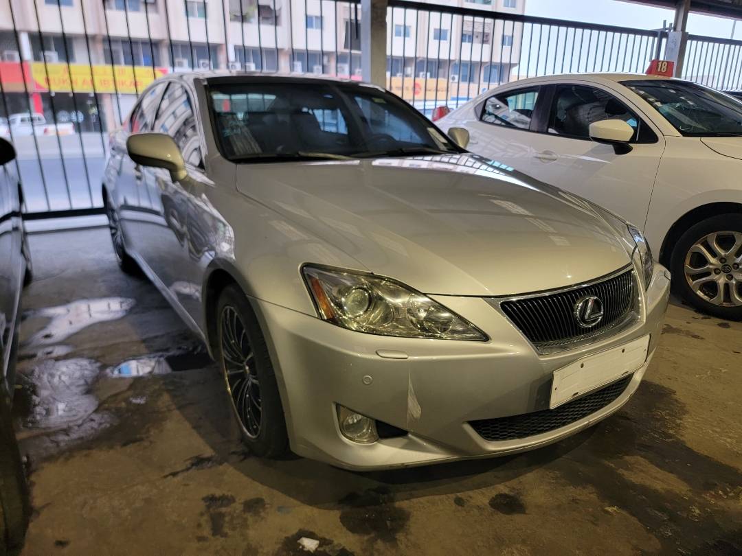2007 LEXUS IS 250 — 269500 Miles — Lot 2872058412 — Main - Marhaba Auctions Used Cars - Image 4