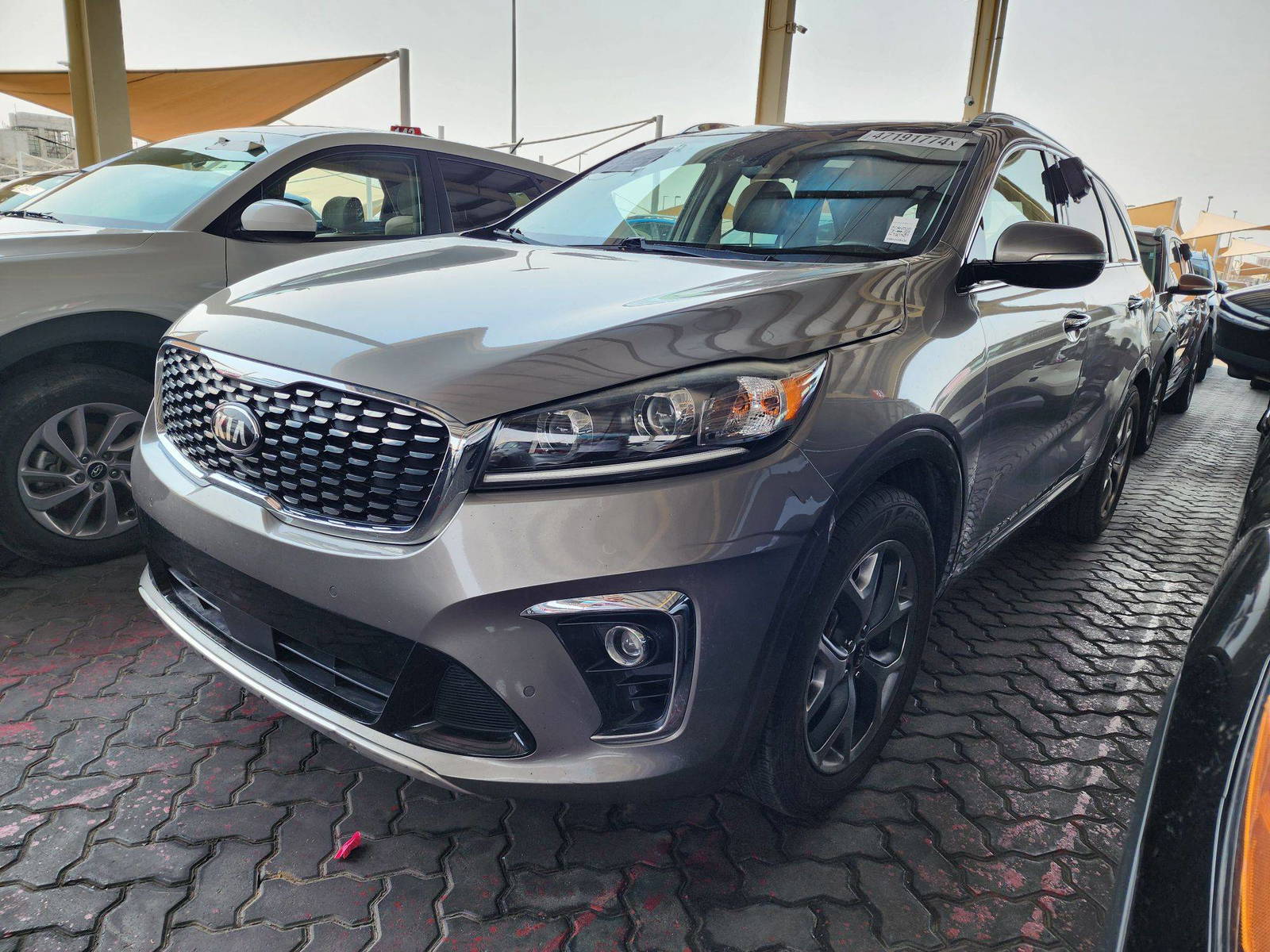 2019 KIA SORENTO — 137083 Miles — Lot 47191774 — Souq - Marhaba Auctions Used Cars - Image 8