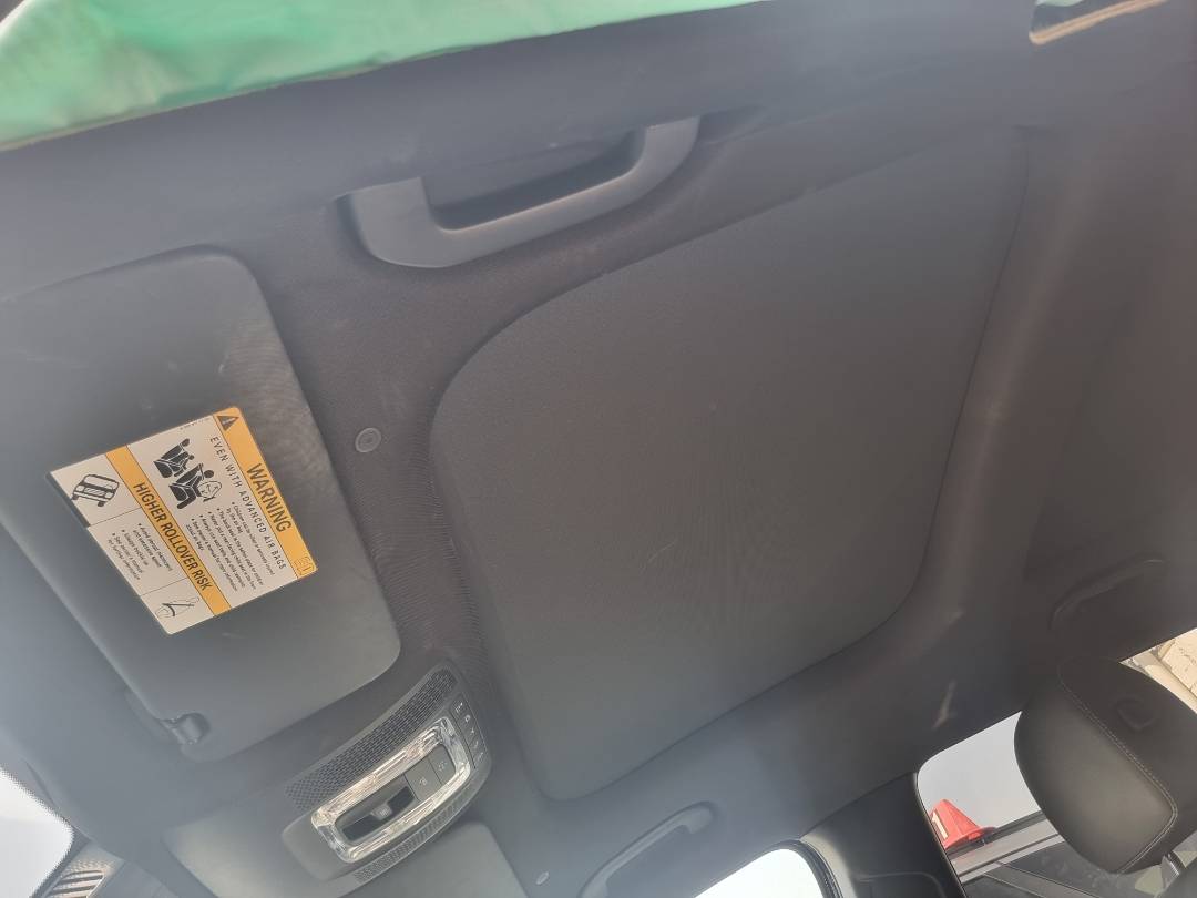 MERCEDES BENZ GLB 250 2023 - Marhaba Auction Used Cars - Image 8