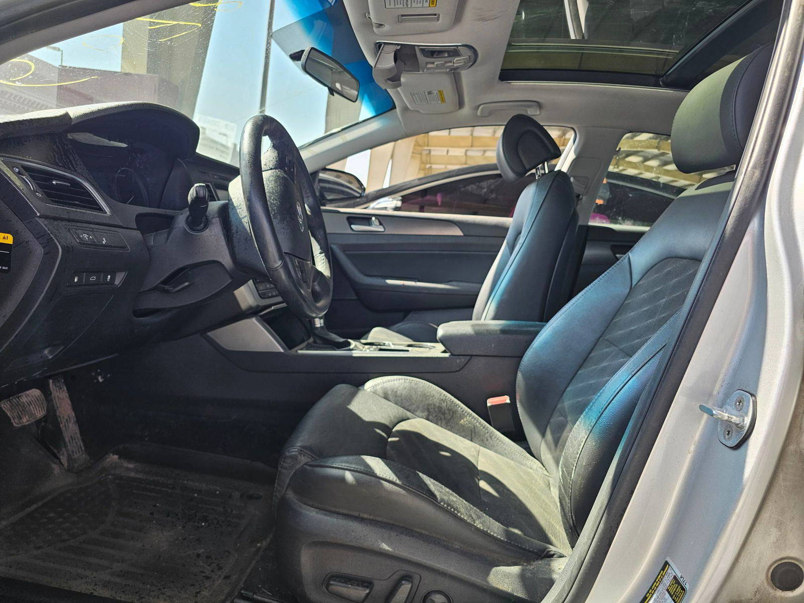 HYUNDAI SONATA 2016 - Marhaba Auction Used Cars - Image 12