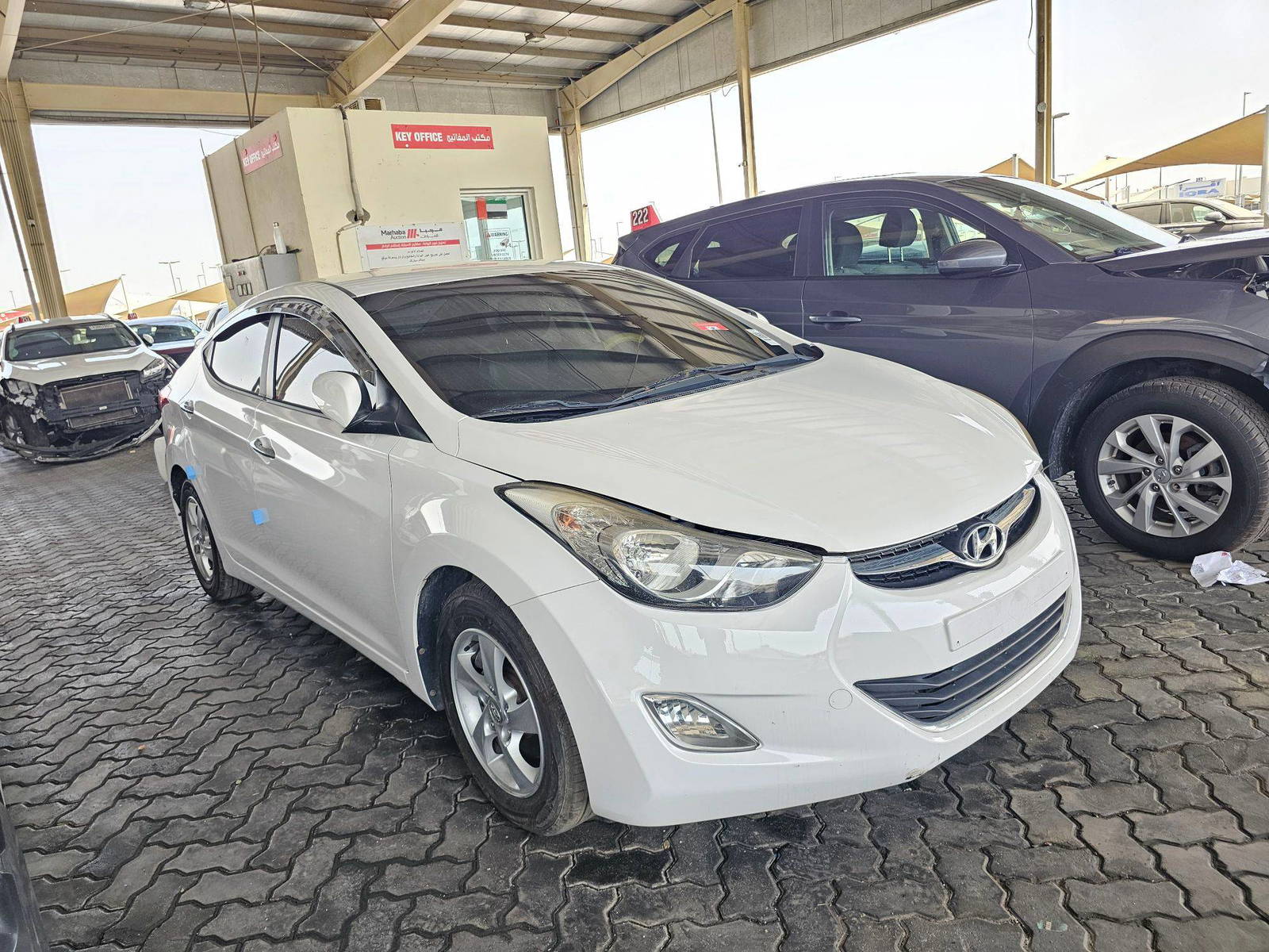 2012 HYUNDAI AVANTE — 207280 KM — Lot 329368 — Souq - Marhaba Auctions Used Cars - Image 4