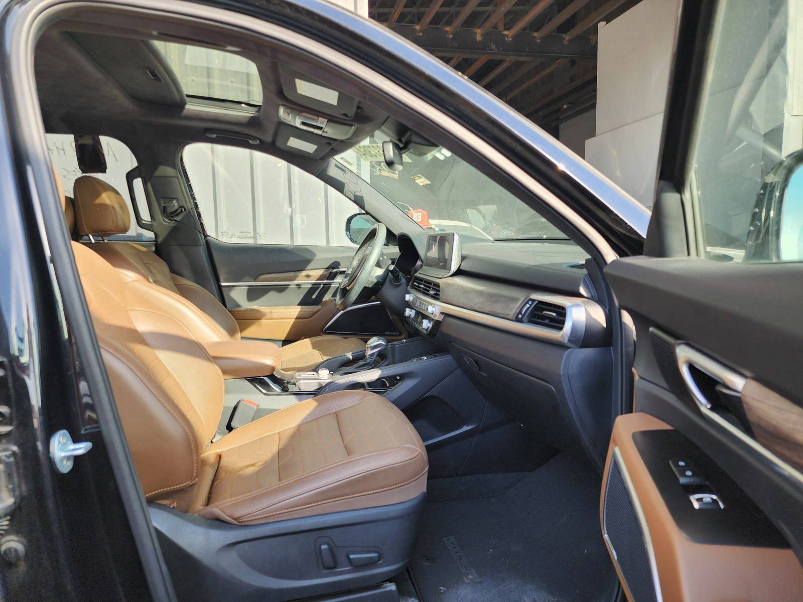 2020 KIA TELLURIDE — 72086 Miles — Lot 125487 — Al Quoz - Marhaba Auctions Used Cars - Image 9