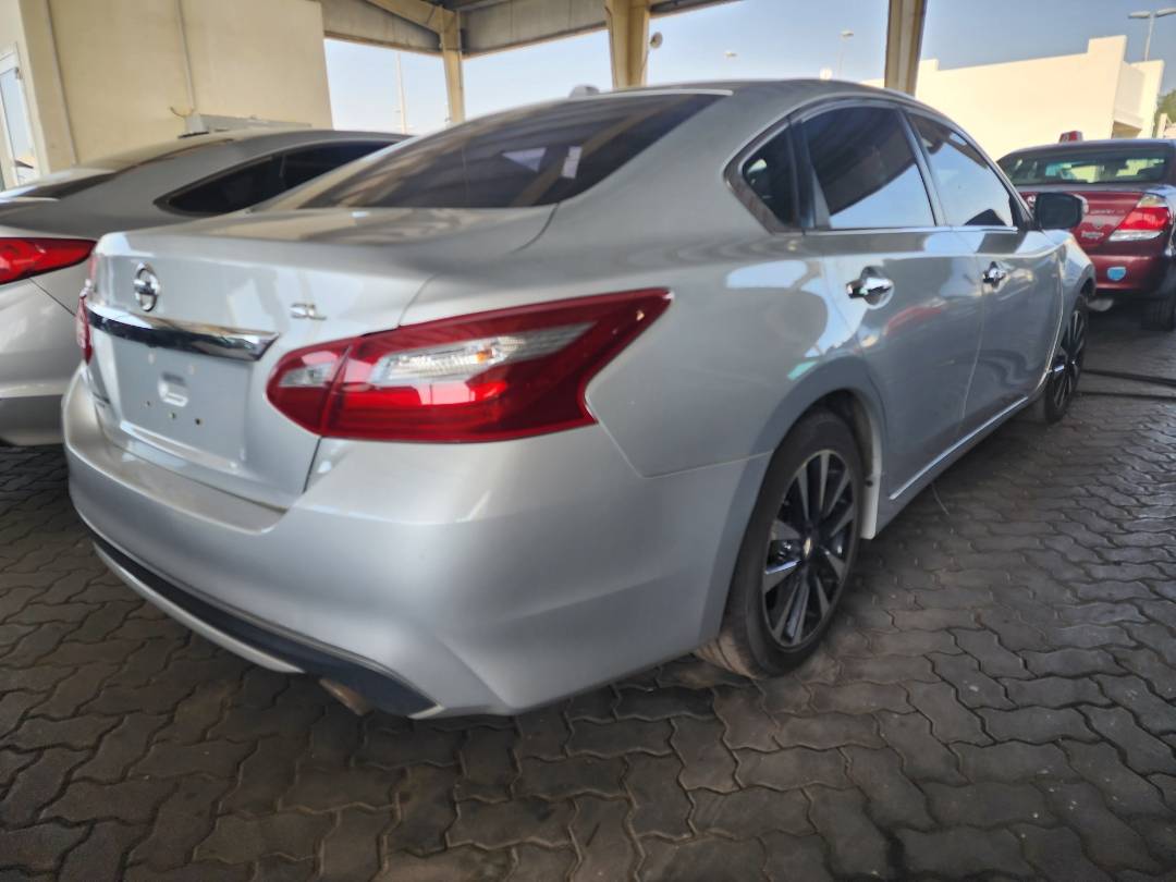 2018 NISSAN ALTIMA — 181902 Miles — Lot 37049494 - Marhaba Auctions Used Cars - Image 3