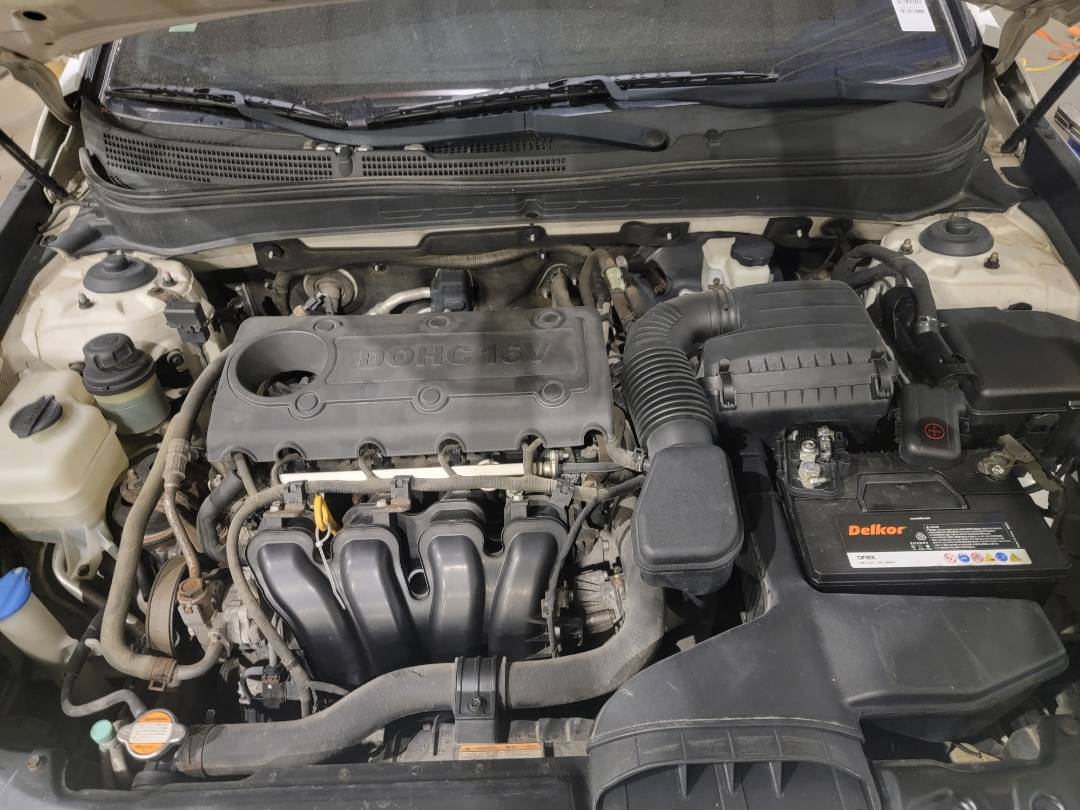 2010 HYUNDAI SONATA — 108574 KM — Lot 079014 — Main - Marhaba Auctions Used Cars - Image 10
