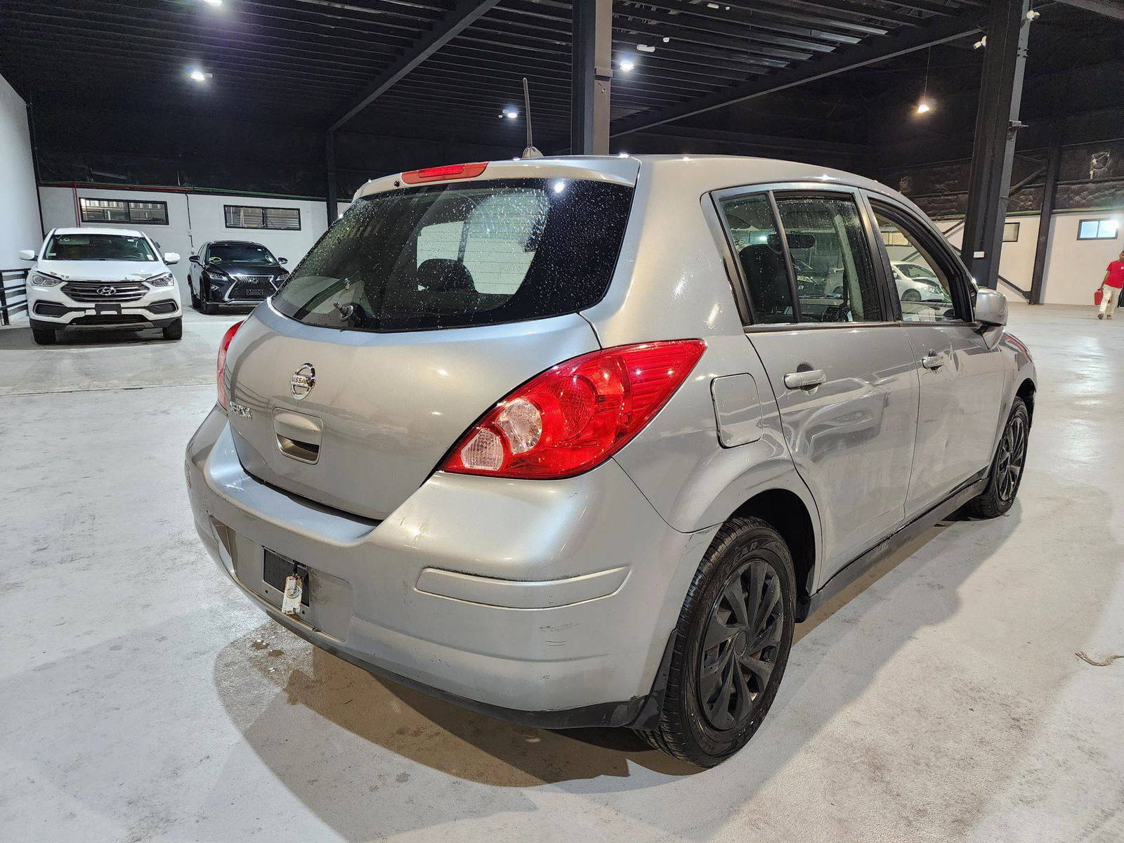 2010 NISSAN VERSA — 146715 Miles — Lot 56243904 — Al Quoz - Marhaba Auctions Used Cars - Image 4