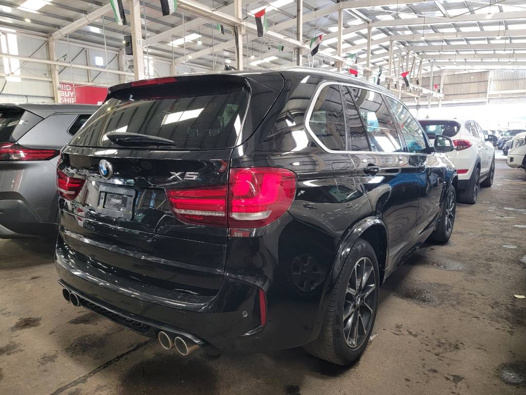 2017 BMW X5 SDRIVE35I — 137275 Miles — Lot 18205 — Main - Marhaba Auctions Used Cars - Image 4
