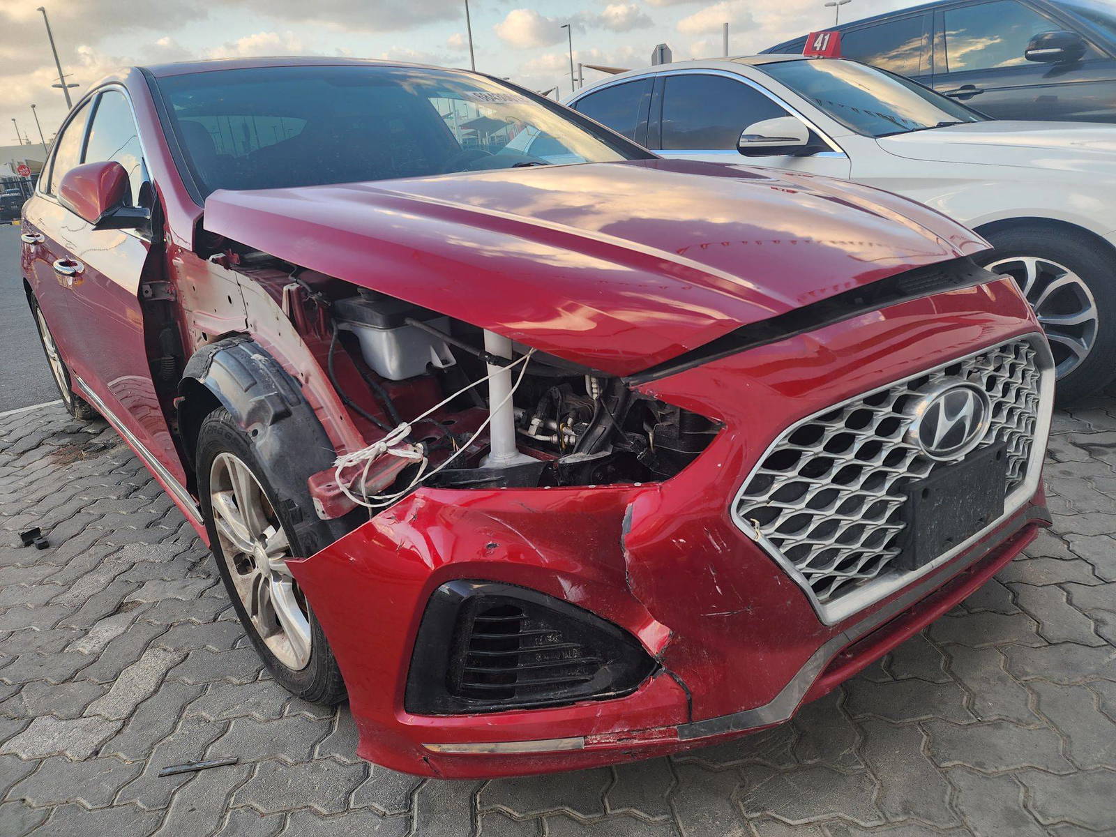 2018 HYUNDAI SONATA — 90057 Miles — Lot 10023165102 - Marhaba Auctions Used Cars - Image 8