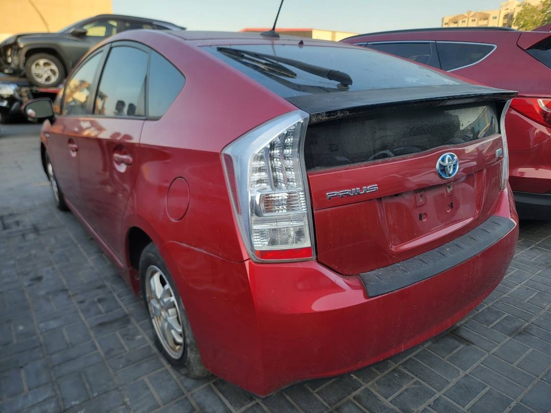 2010 TOYOTA PRIUS — 189337 Miles — Lot 0111479 — Main - Marhaba Auctions Used Cars - Image 4