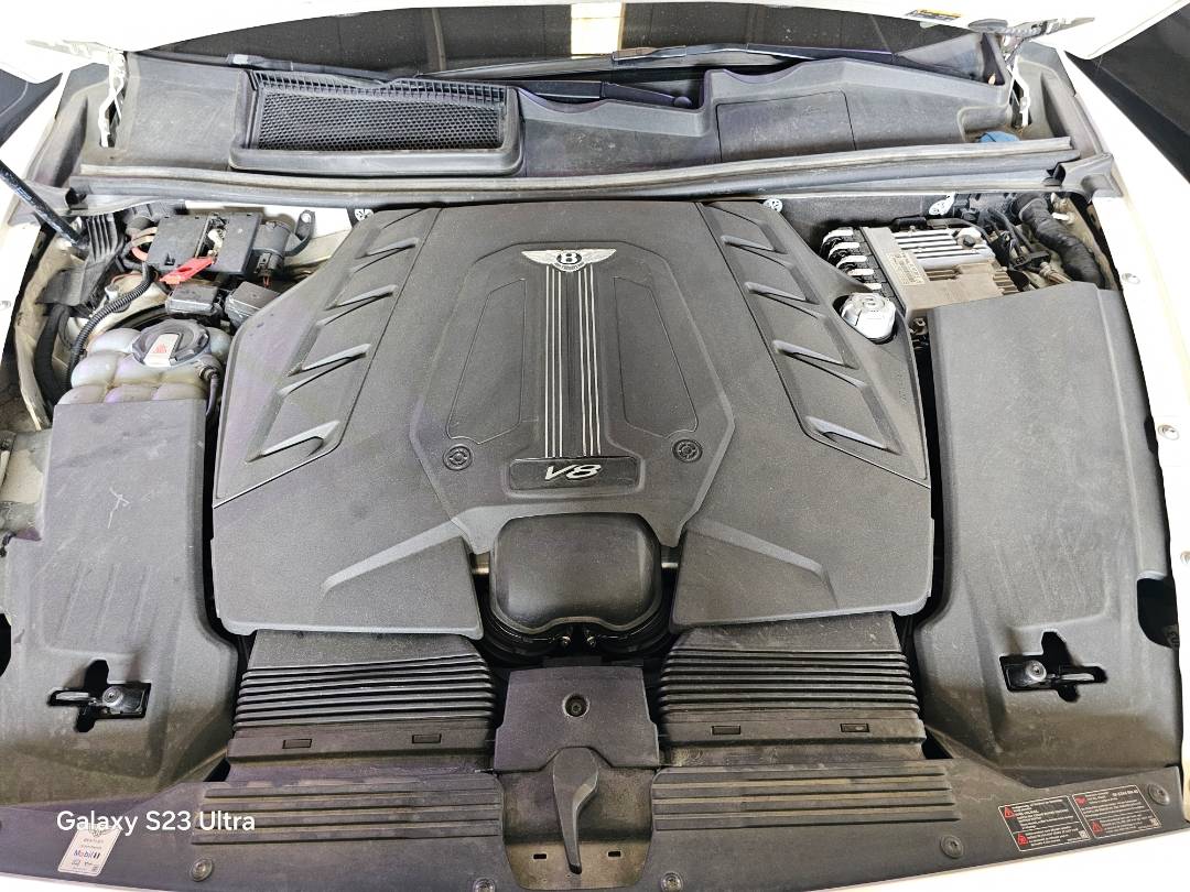 BENTLEY BENTAYGA 2019 - Marhaba Auction Used Cars - Image 10