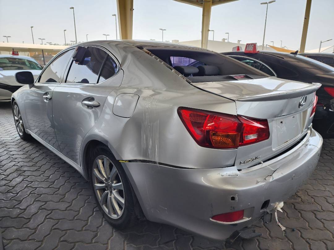 2007 LEXUS IS 250 — 269994 KM — Lot 30111 — Main - Marhaba Auctions Used Cars - Image 3