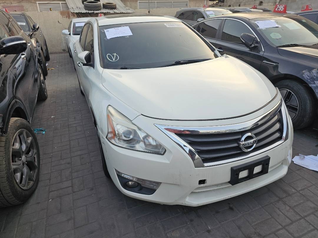 2013 NISSAN ALTIMA — 159842 Miles — Lot DN550897 — Main - Marhaba Auctions Used Cars - Image 4
