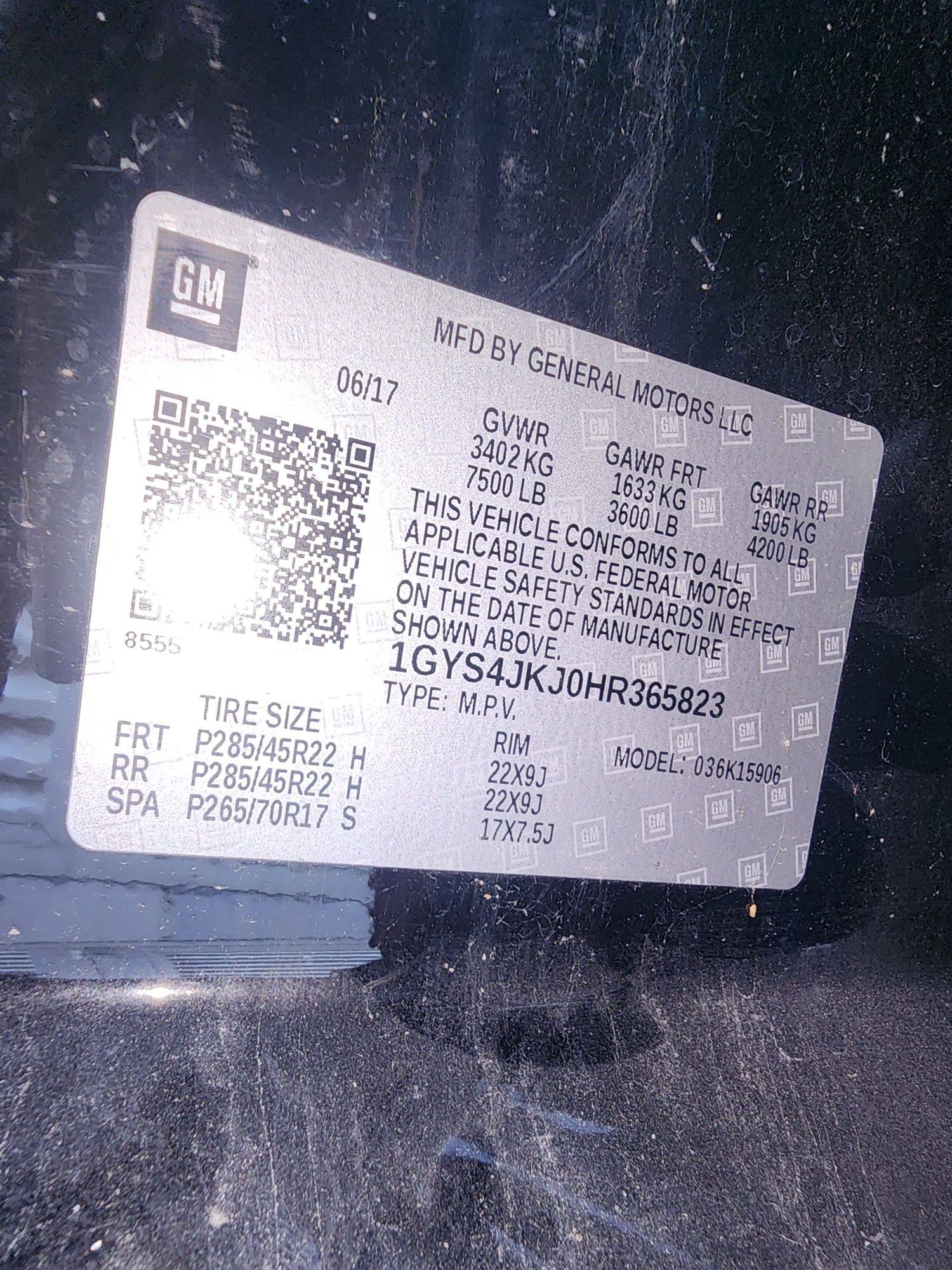 CADILLAC ESCALADE ESV PREMIUM LUXURY 2017 - Marhaba Auction Used Cars - Image 11